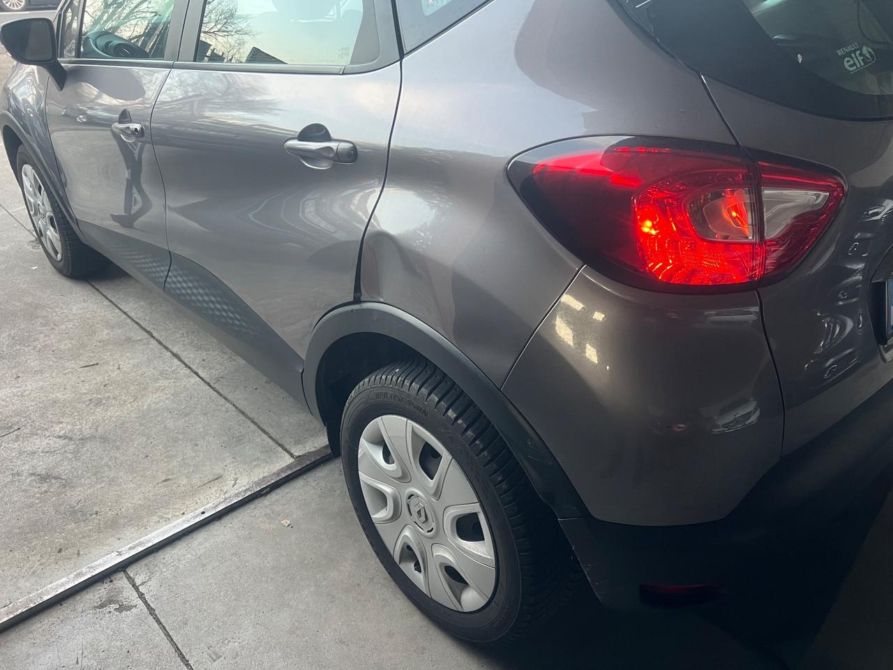 Renault Captur dCi 8V 90 CV Start&Stop Energy Iconic