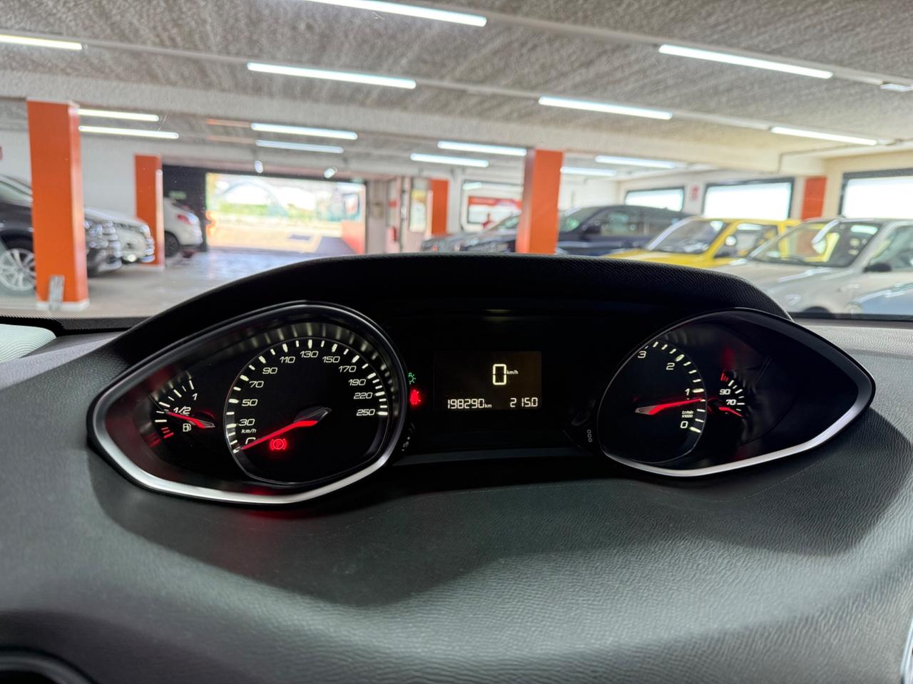 Peugeot 308 BlueHDi SW Allure Tetto Panoramico