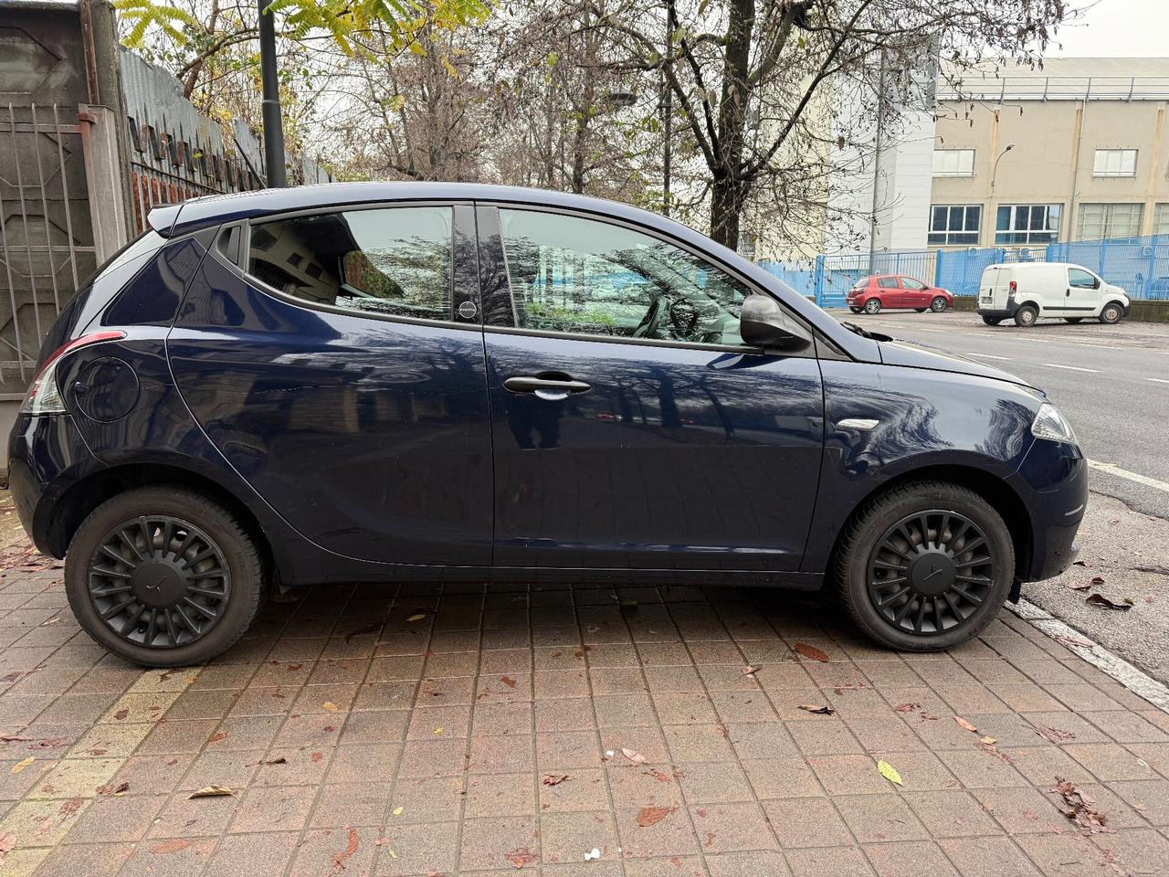 Lancia Ypsilon 1.2 69 CV 5 porte GPL Ecochic Gold
