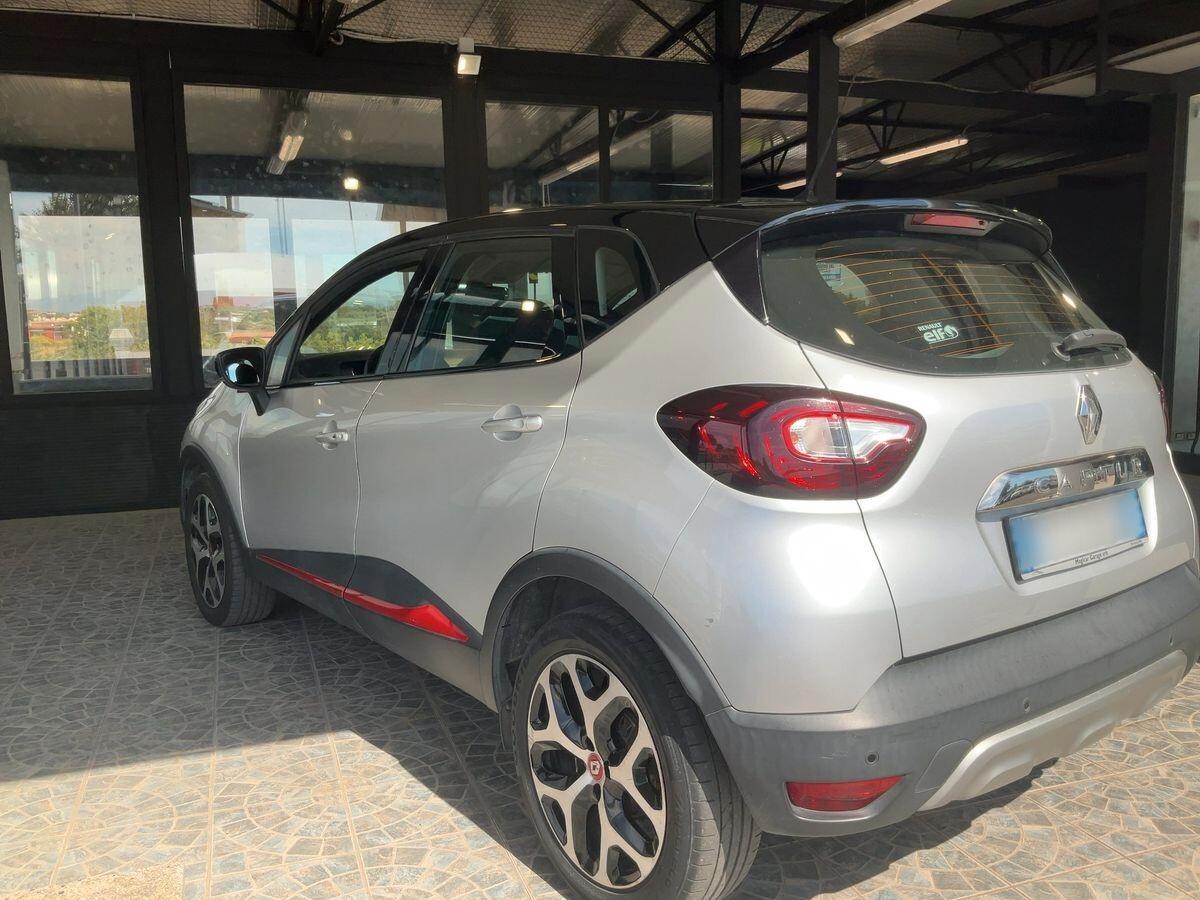 Renault Captur *PREZZO REALE* 0.9 tce 90cv INTENS KM CERTIFICATI GARANZIA 12 MESI FULL LED-TELECAMERA-SENSORI ANT E POST-NAVI