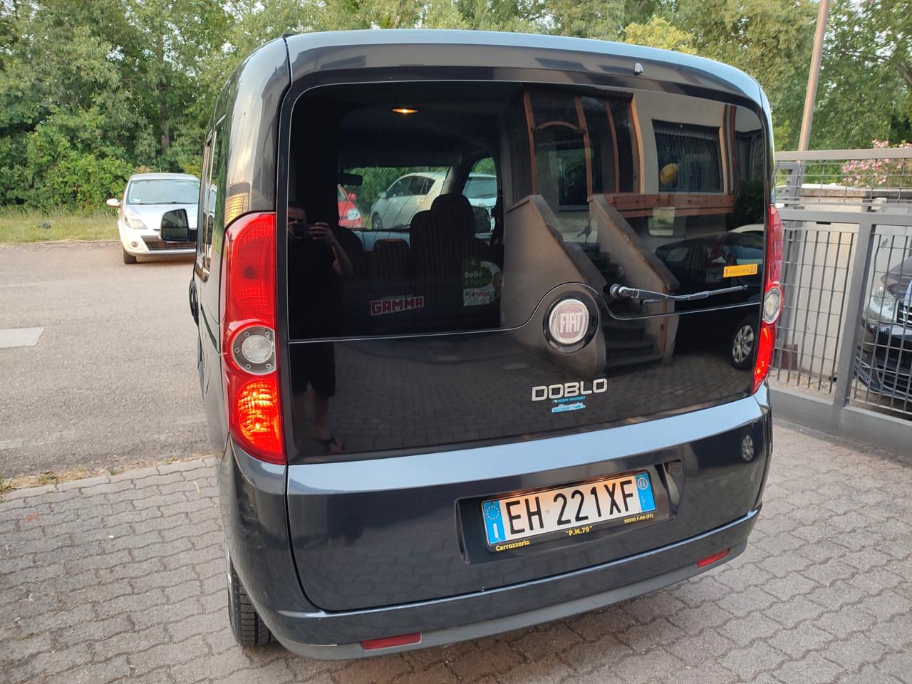 FIAT DOBLO 2011 A METANO DI CASA 1.4T-JET STUPENDO