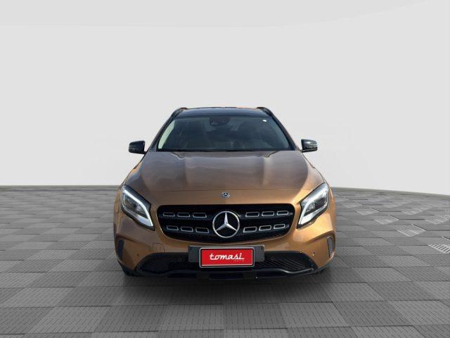 MERCEDES-BENZ CLA sse GLA GLA 200 CDI/d Automatic Premium