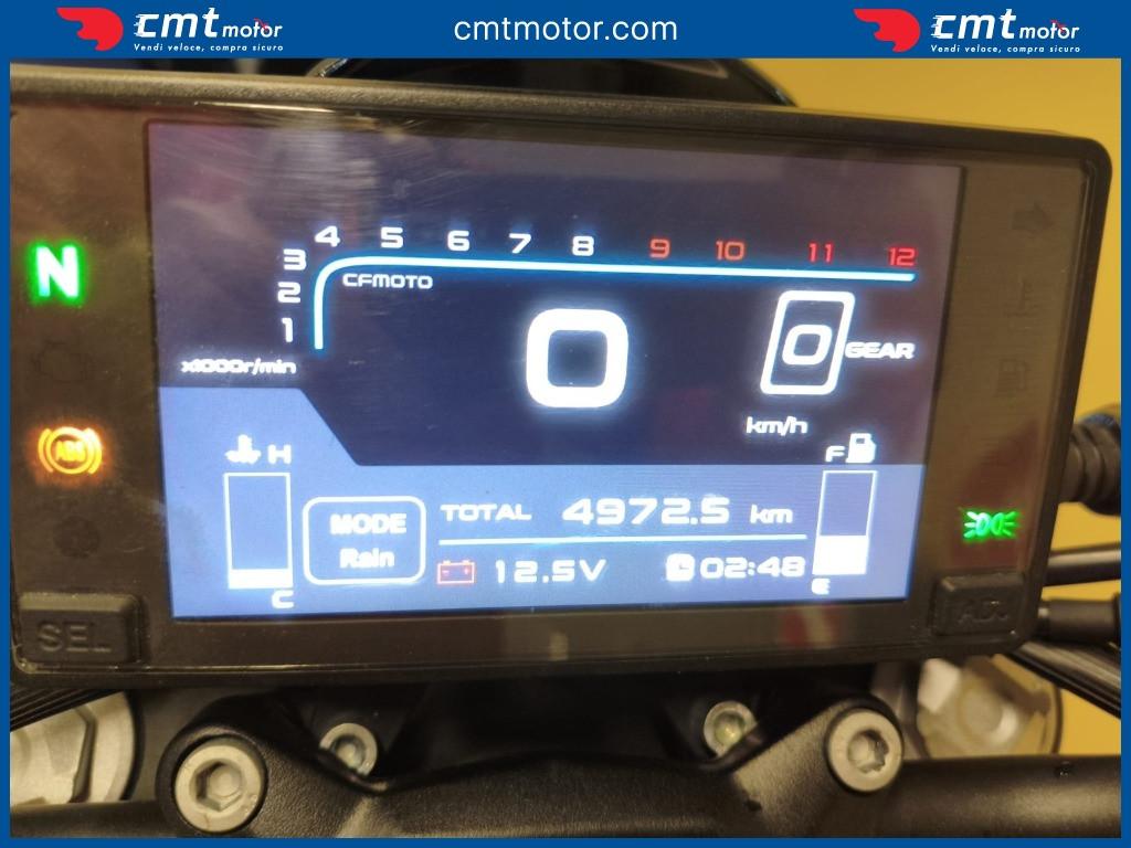 CF MOTO 300 NK - 2022