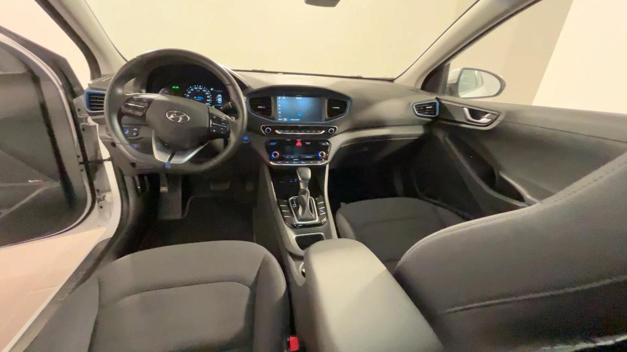Hyundai Ioniq 1.6 Hybrid DCT Style