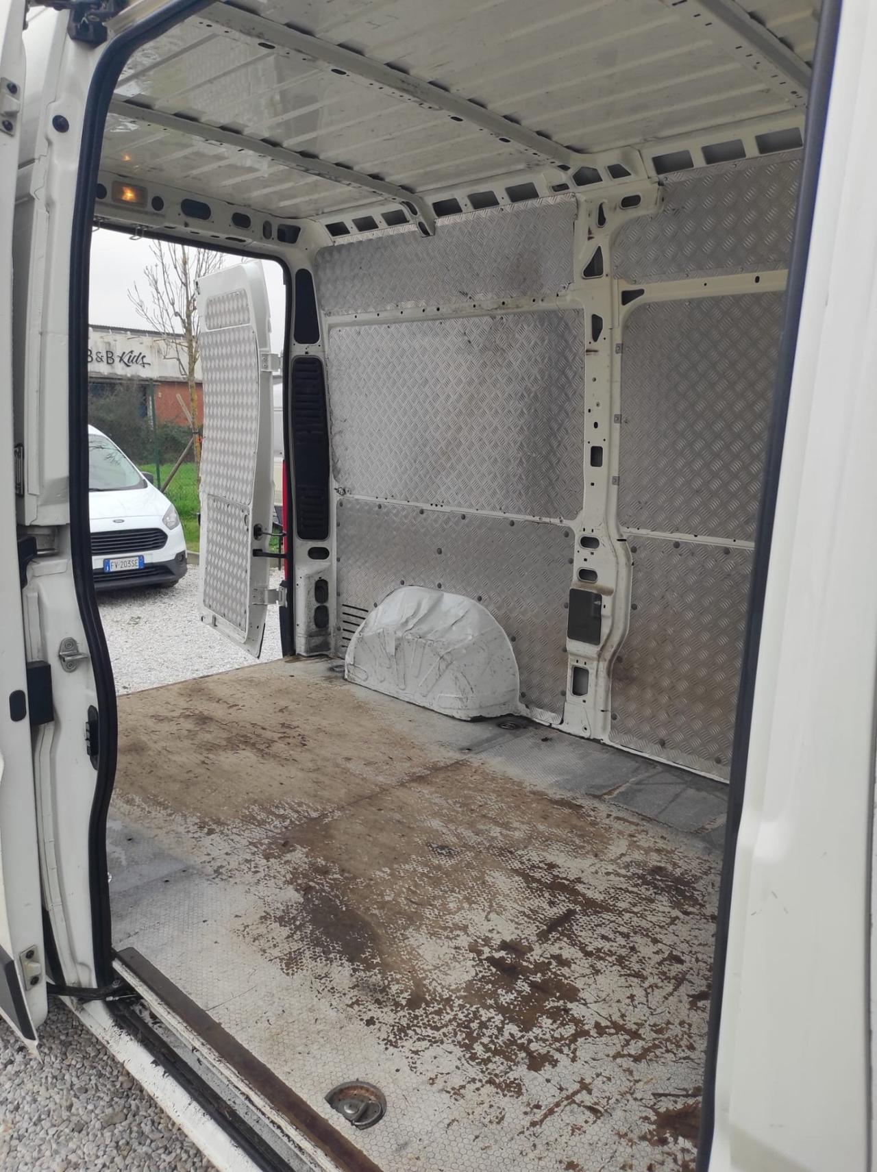 Citroen Jumper 33 2.2 BlueHdi L2H2 140CV Iva Compresa