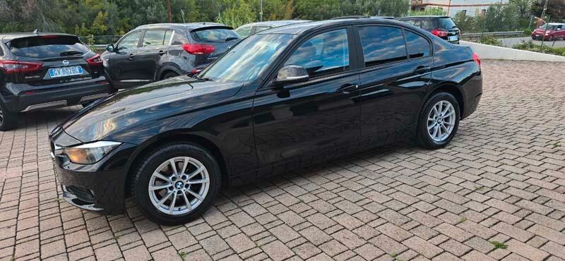 Bmw 318d Berlina Business Avantgarde