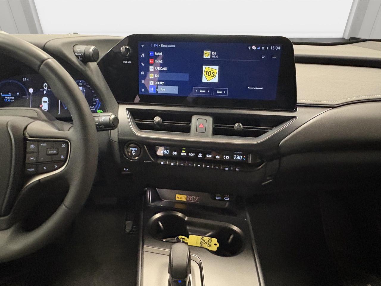 Lexus UX 300h 2.0 F-Design 4wd cvt