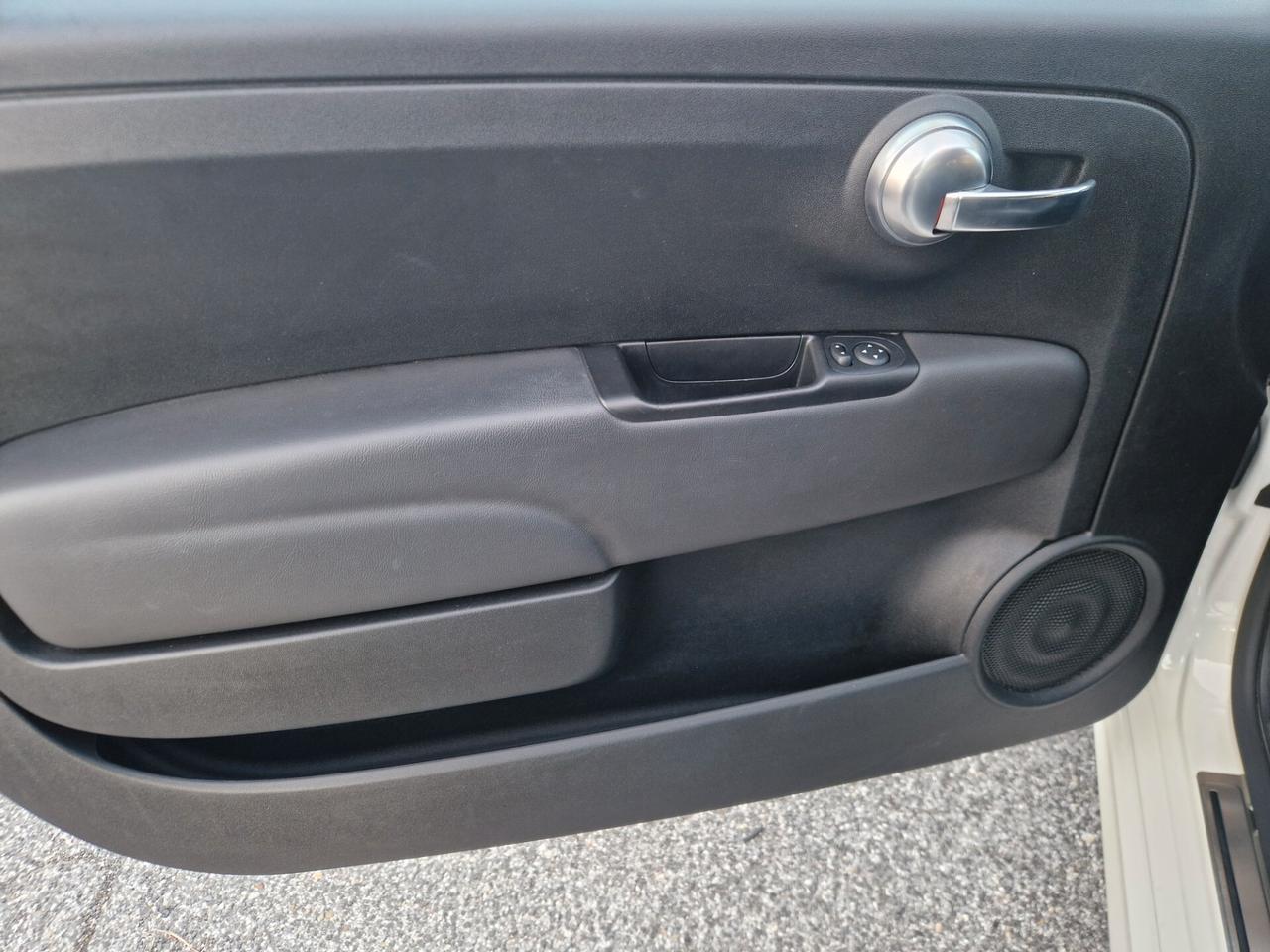 Fiat 500 1.0 Hybrid Connect 27 mila km