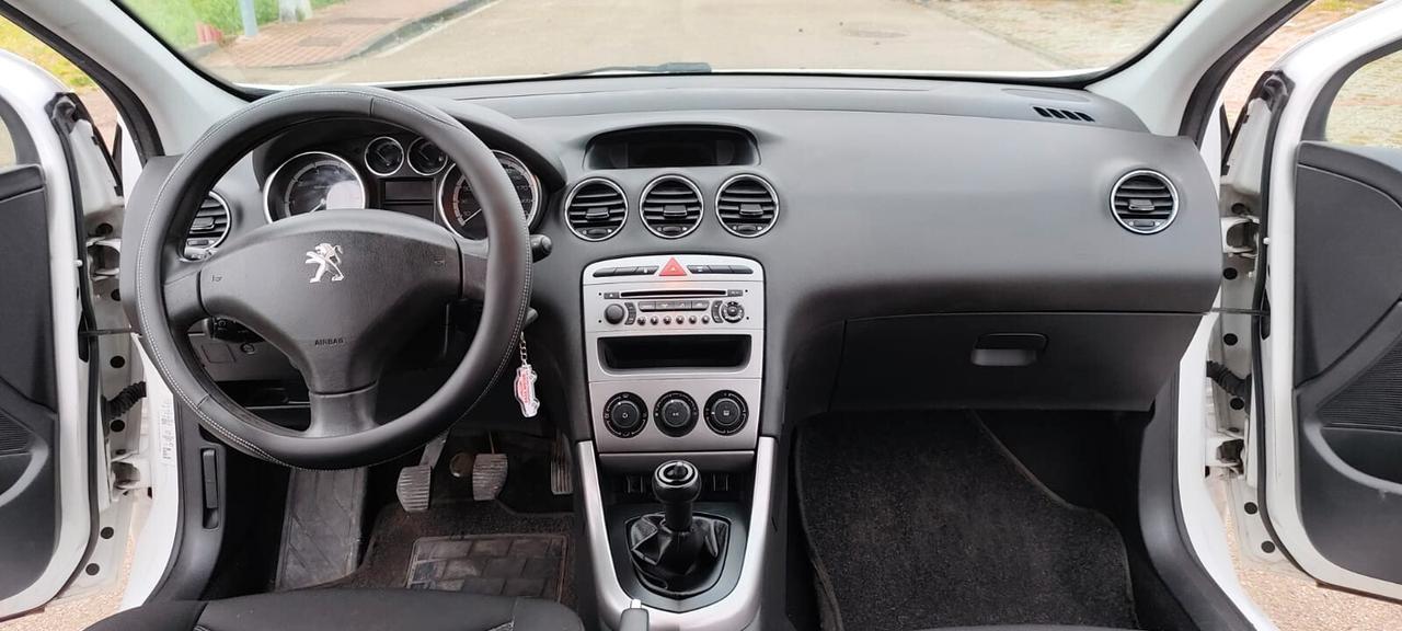 Peugeot 308 1.6 VTi 120CV 5p. Active