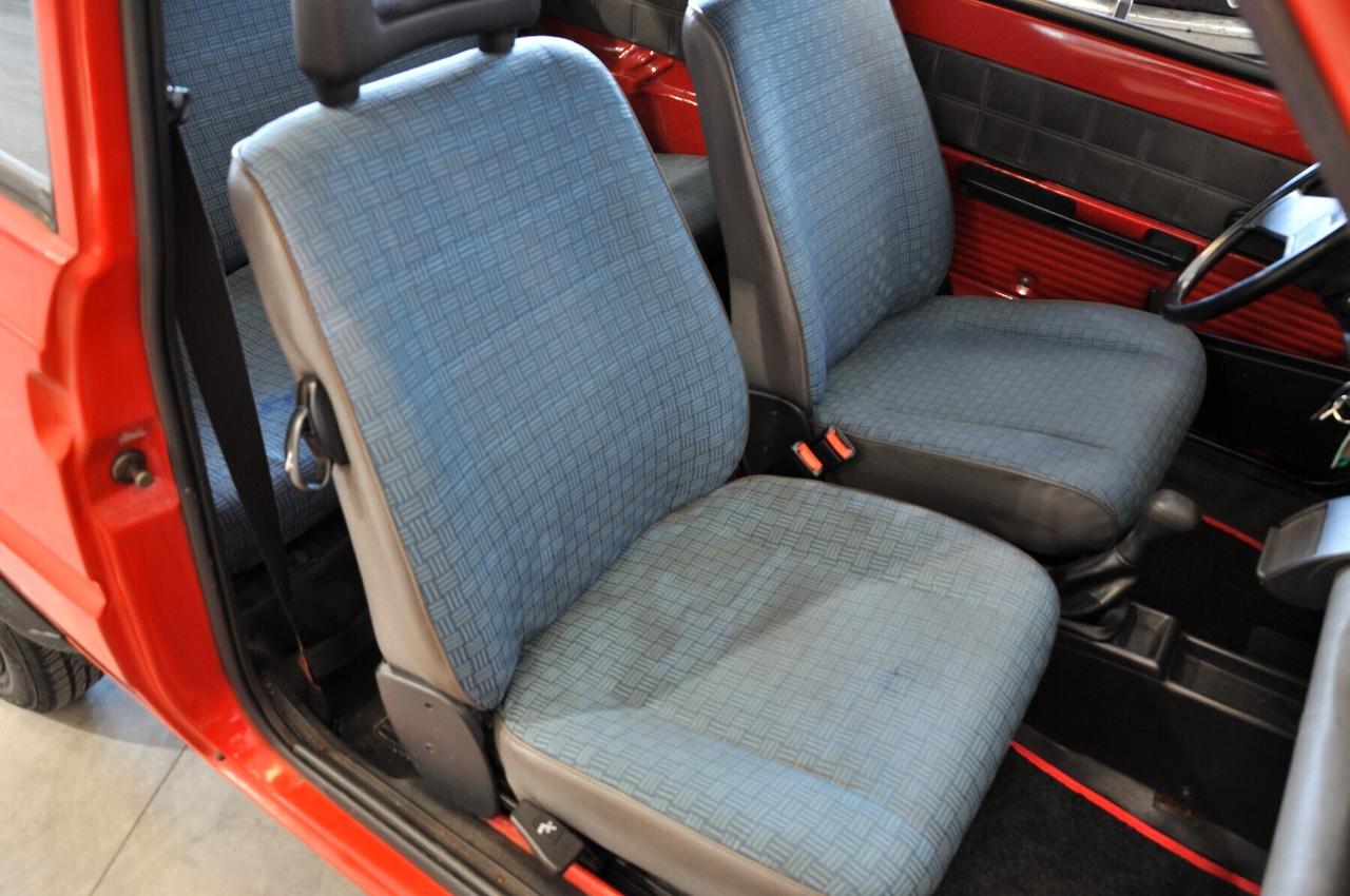Fiat Panda 900 i.e. cat Dance CRS