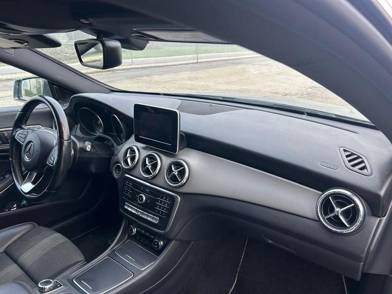 Mercedes-Benz CLA CLA Shooting Brake 200 d Premium auto FL
