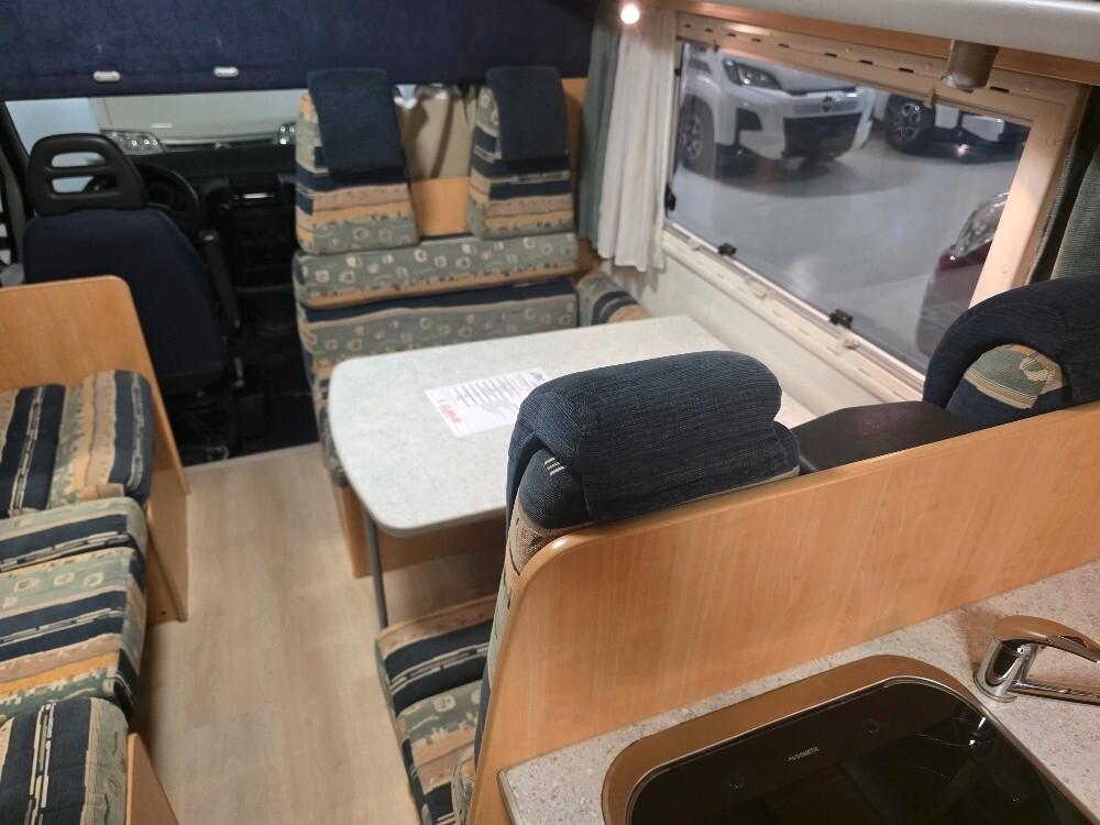 CAMPER CHALLENGER 171