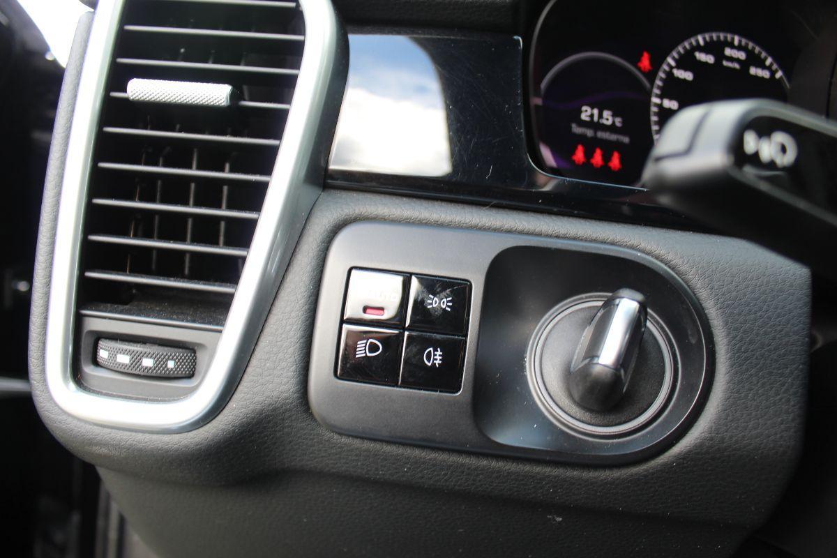 PORSCHE - Cayenne Coupe'