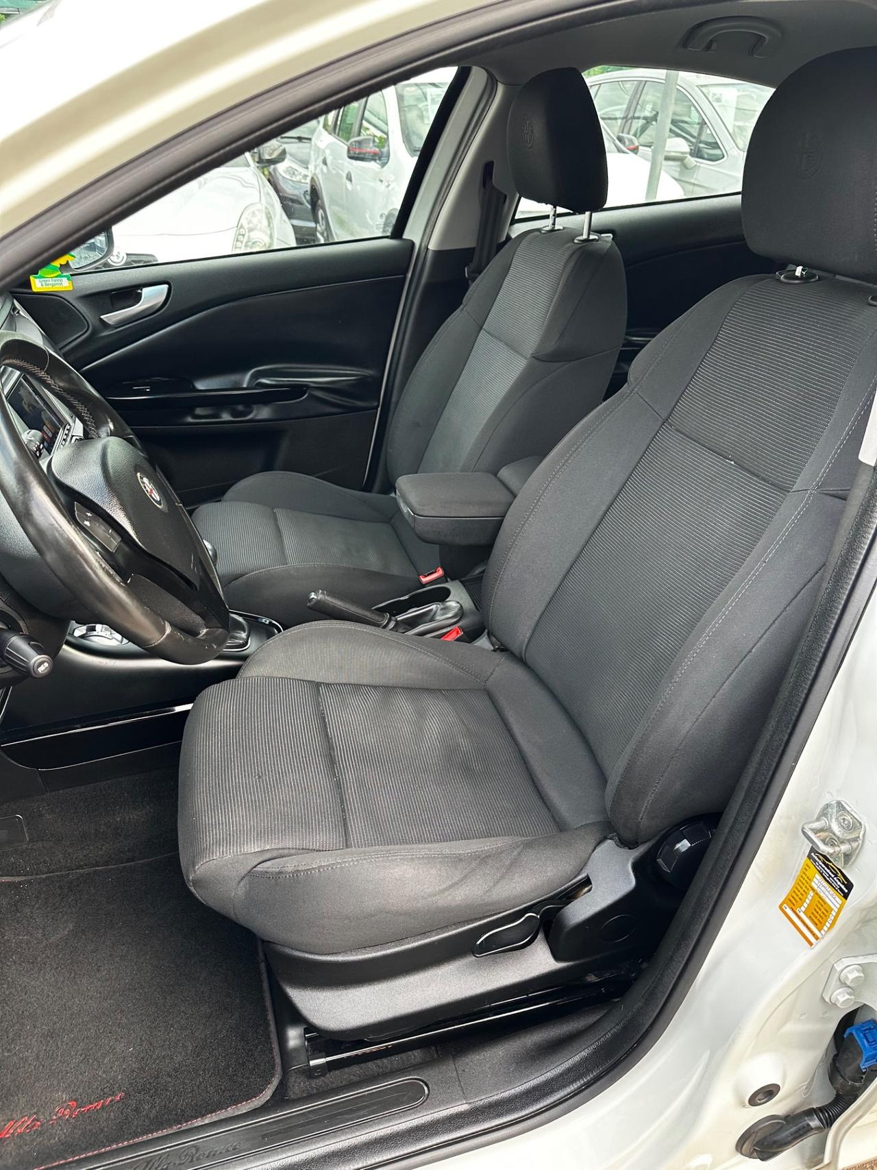Alfa Romeo Giulietta 2.0 JTDm-2 140 CV Exclusive