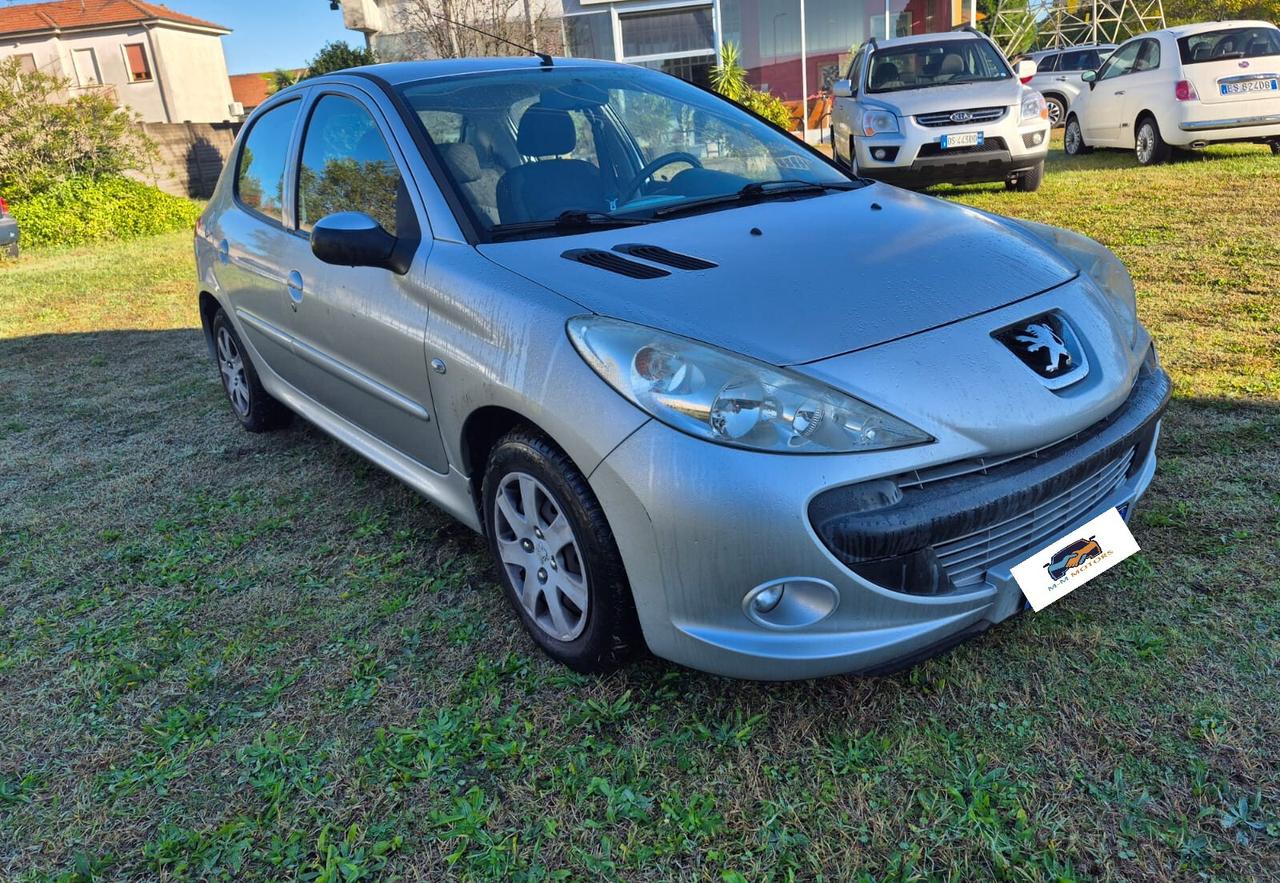 Peugeot 206 Plus 1.4 NEOPATENTATI