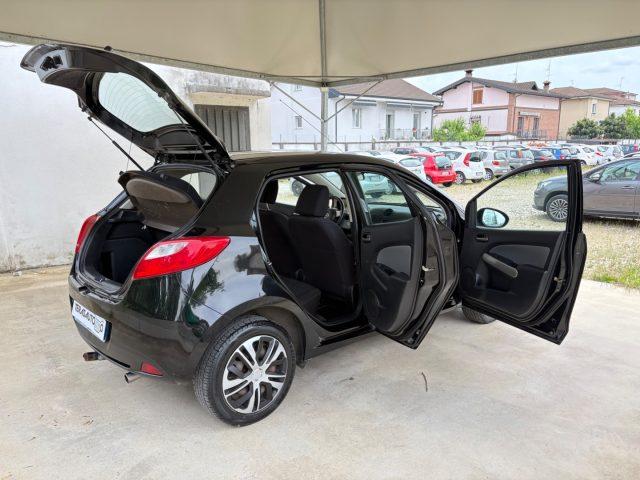 MAZDA 2 1.3 16V (75CV) 5p. OK NEOPATENTATI+GANCIO TRAINO