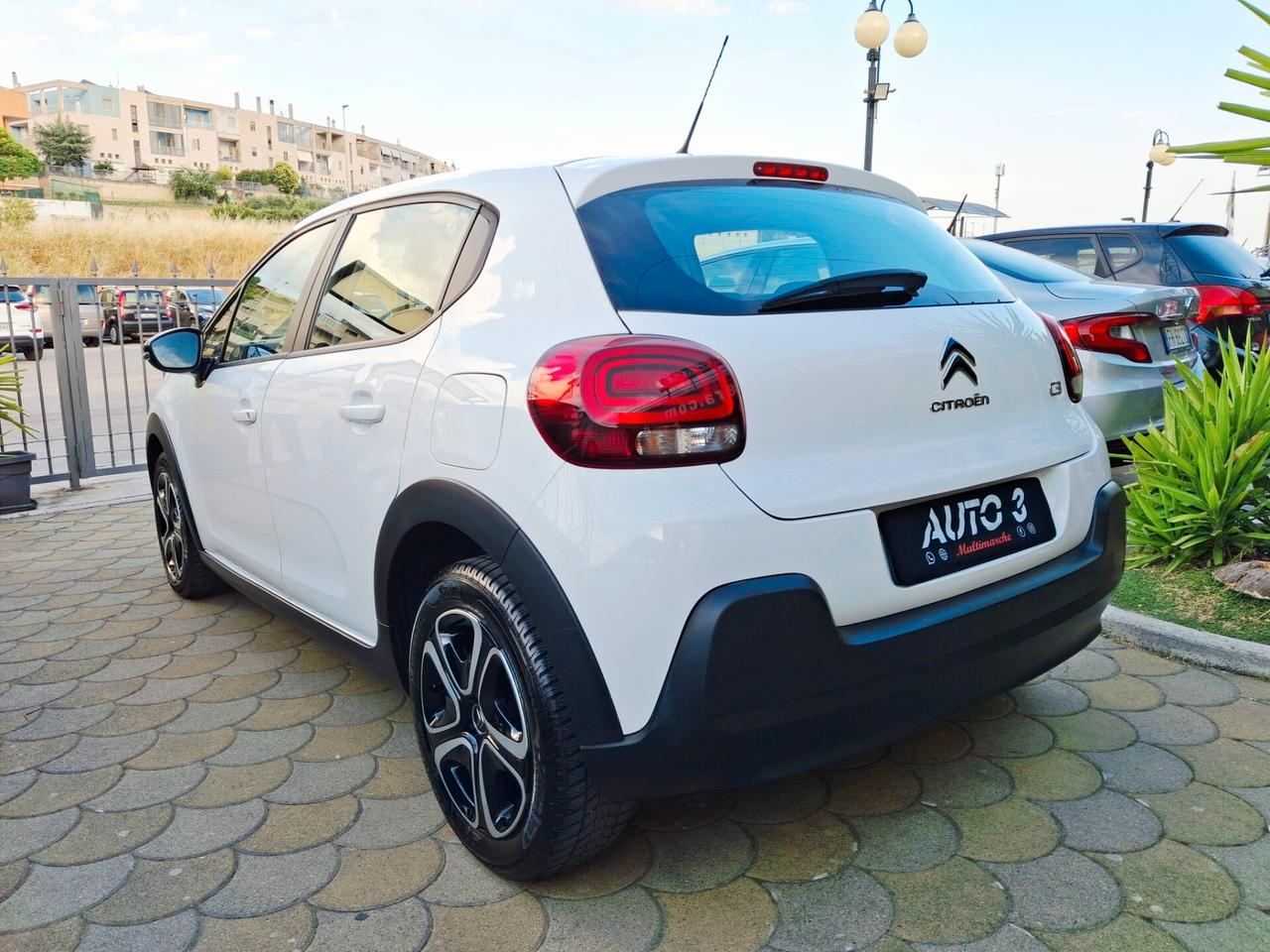 Citroen C3 BlueHDi 100 S&S Shine Pack