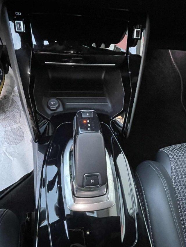 PEUGEOT 2008 BlueHDi 130 S&S EAT8 GT Line