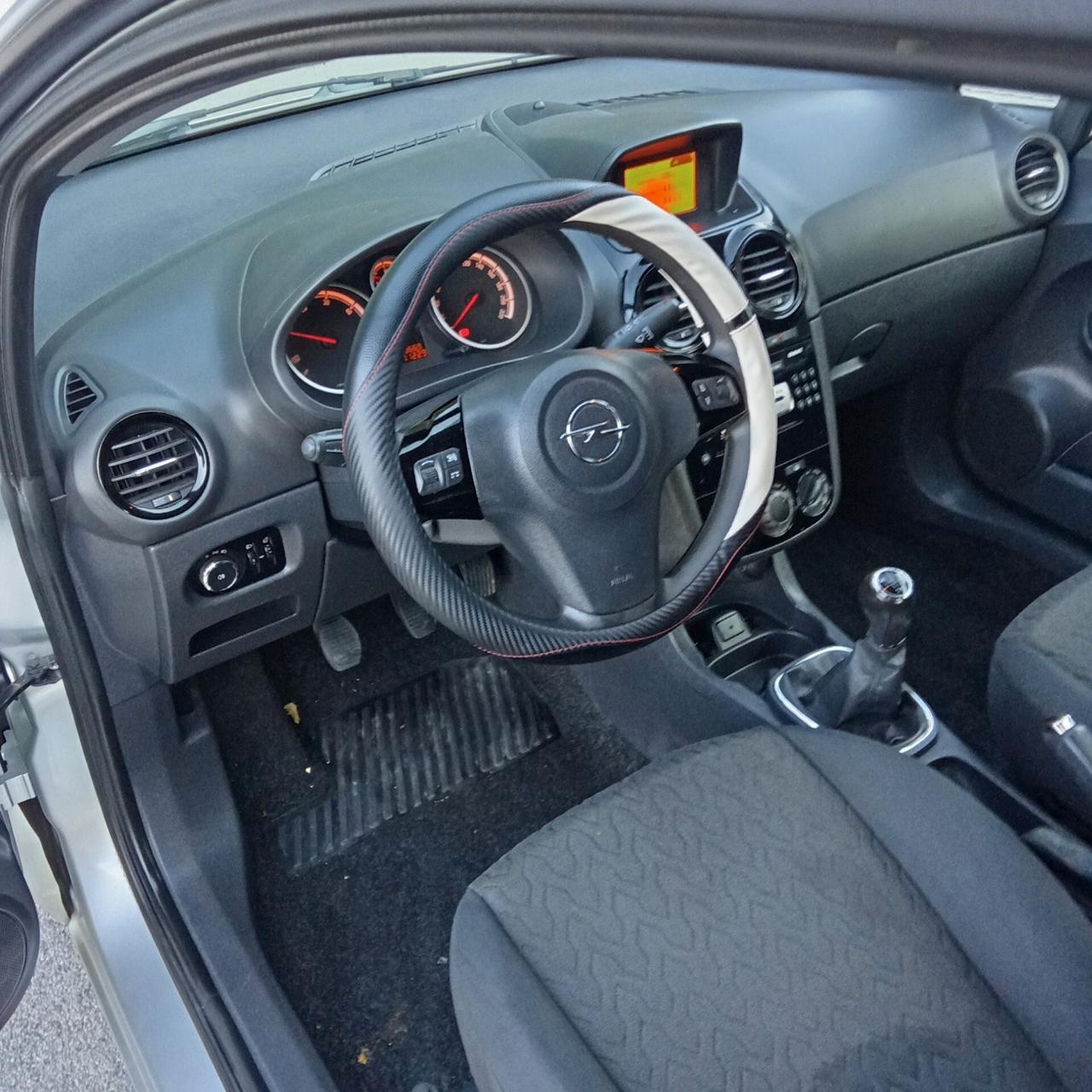 Opel Corsa 1.3 CDTI 75CV F.AP. 014