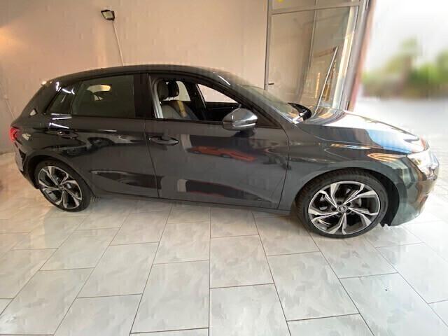 Audi A3 SPB 2.0 TDI 116cv S TRONIC LINE EDITION