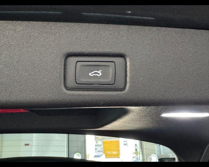 Audi Q5 3ª serie TDI 150 kW mHEV+ S tronic quattro S line edition