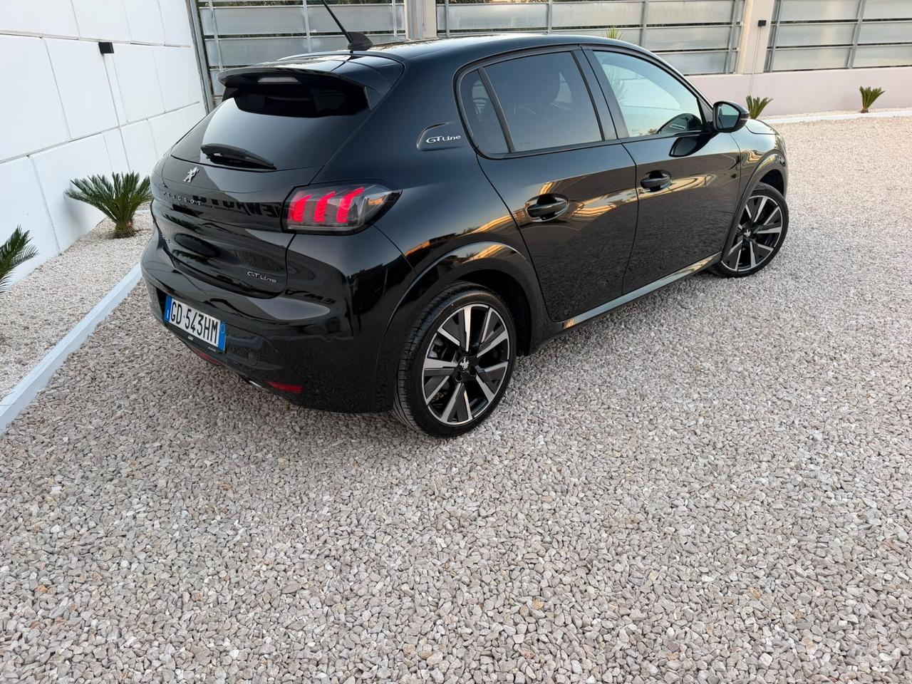 Peugeot 208 BlueHDi 100 Stop&Start 5 porte GT