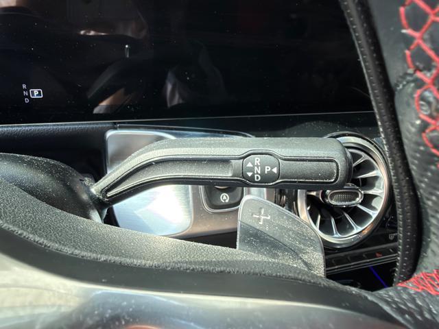 MERCEDES-BENZ GLB 200 d Automatic 4Matic Premium