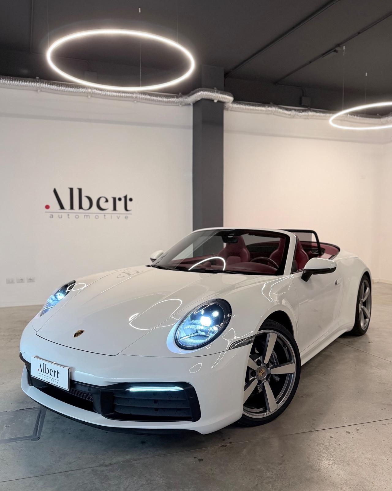 Porsche 911 Carrera Cabriolet