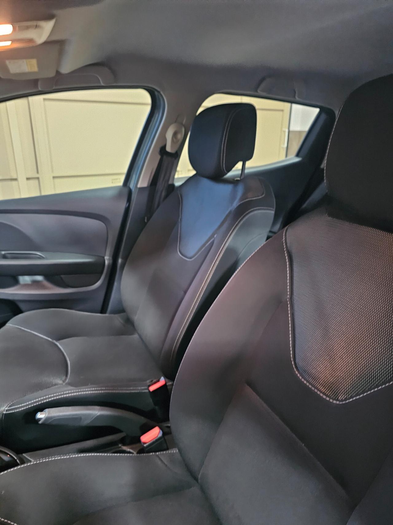 Renault Clio TCe 90 CV GPL 5 porte