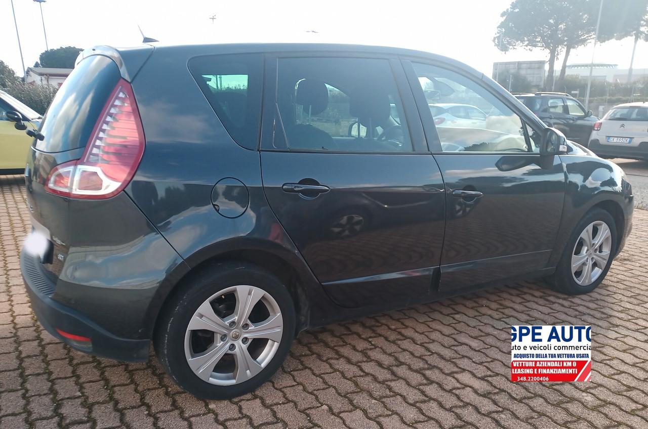 Renault Scenic Scénic 1.9 dCi 130CV Dynamique