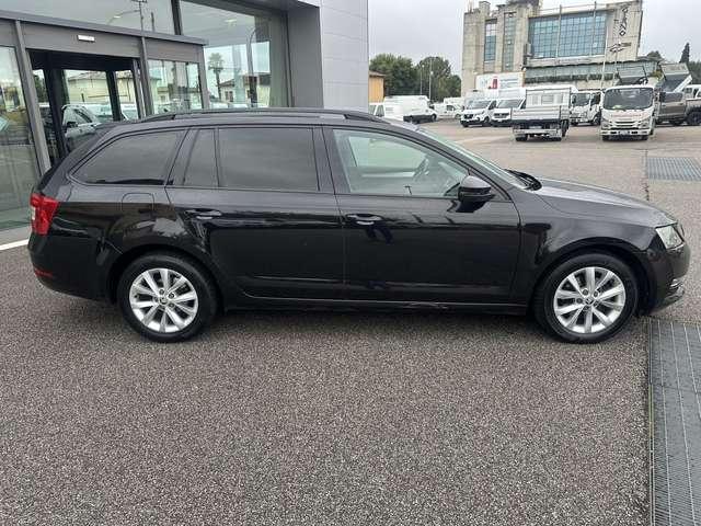 Skoda Octavia Wagon 1.5 g-tec Executive 130cv dsg