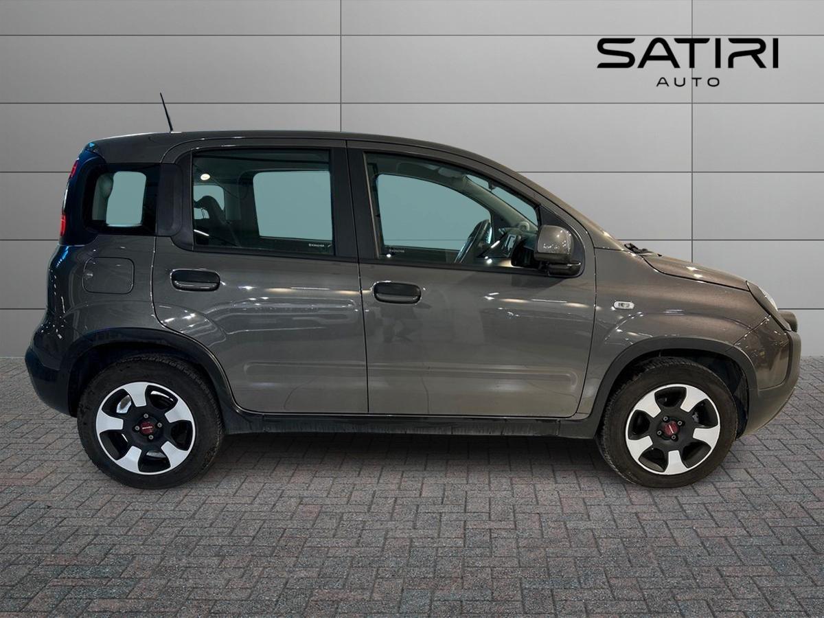 FIAT Panda III 2021 Cross - Panda 1.0 firefly hybrid City Cross s