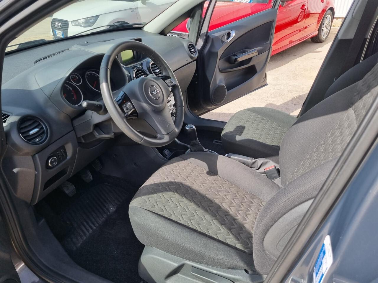 Opel Corsa 1.2 5 porte Edition