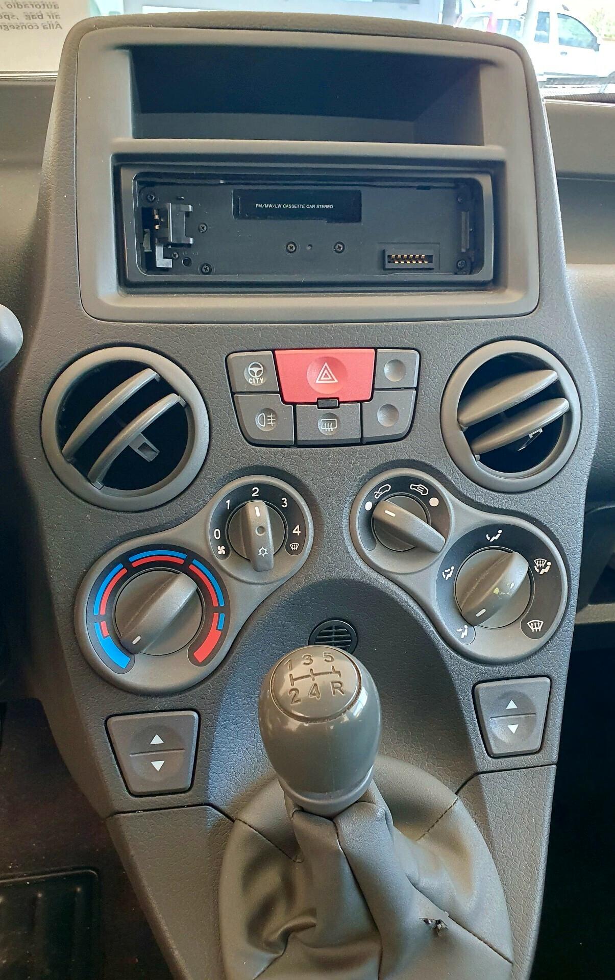 Fiat Panda 1.2 BENZ. - 2011 - KM. 52.000