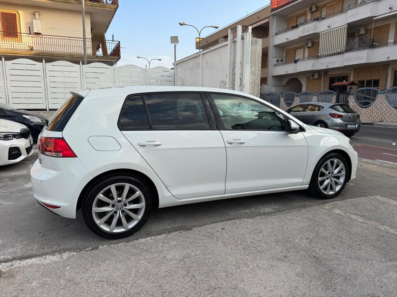 Volkswagen Golf 1.6 DIESEL 110CV Highline 2015