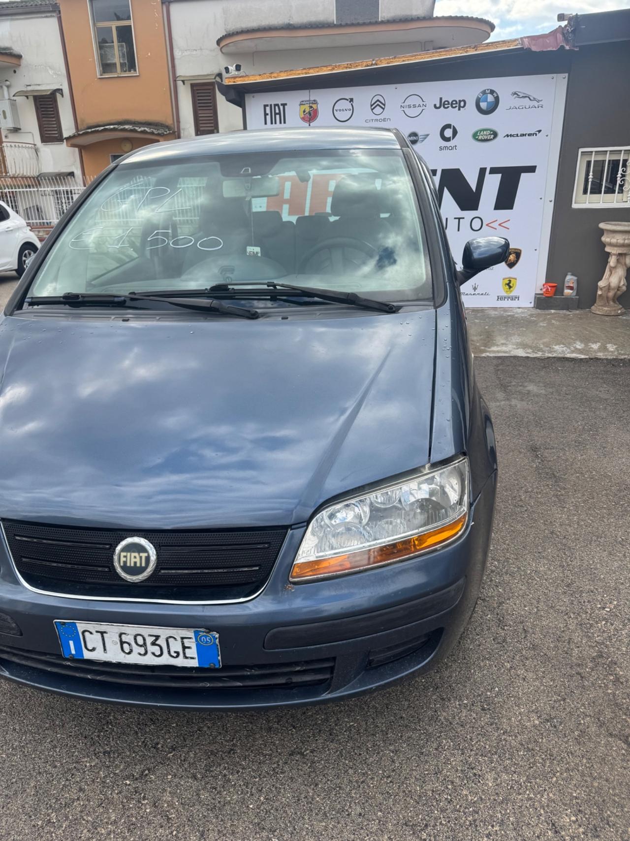 Fiat Idea 1.4 16V Emotion