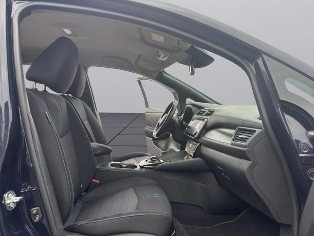 NISSAN Leaf ACENTA 40 KWH-NAVI-SENSORI-RETROCAMERA-POKI KM-