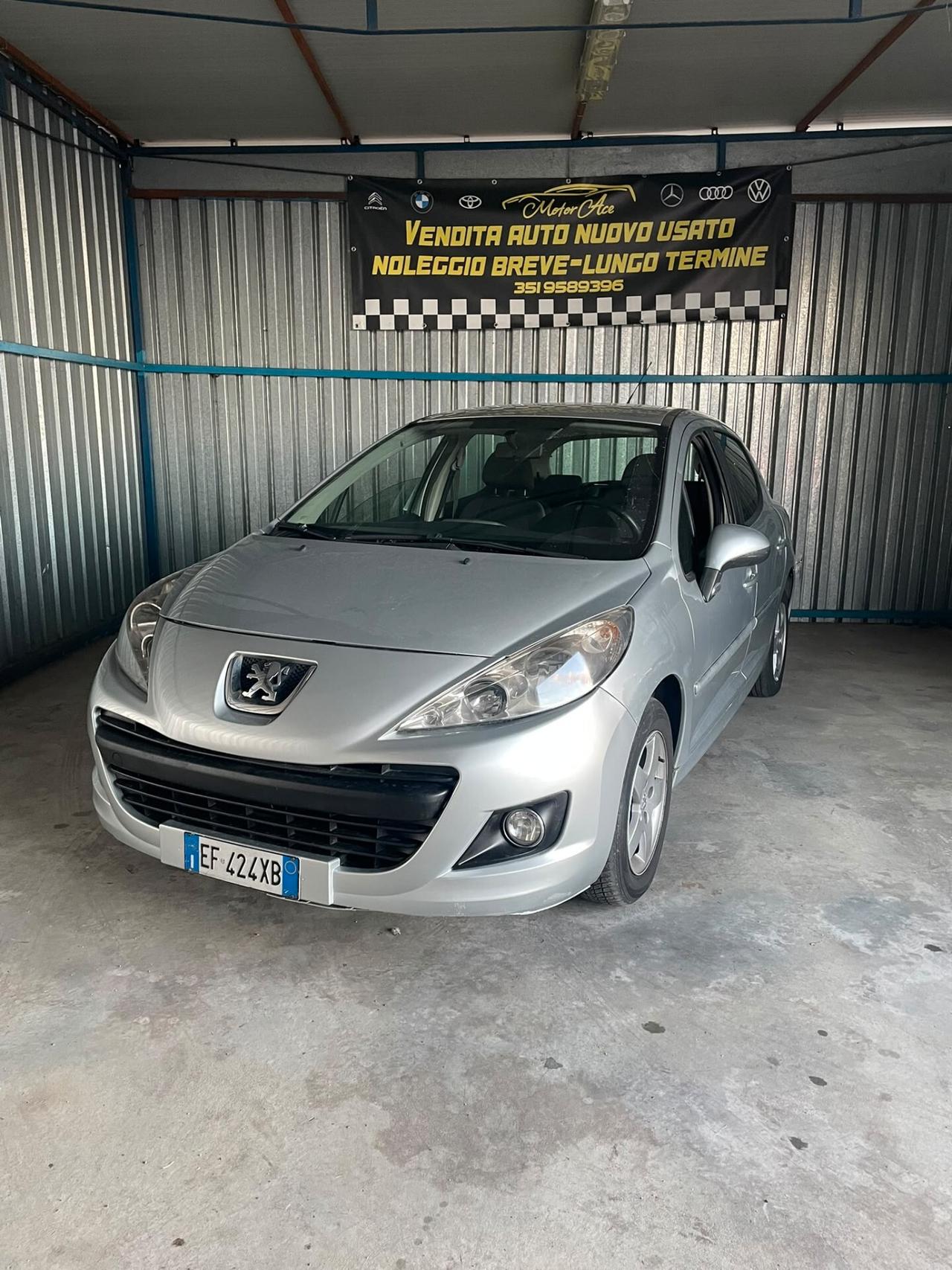Peugeot 207 118.000 km NEOPATENTATI