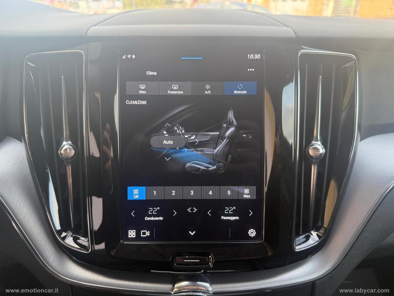 VOLVO XC60 B4 - 2021