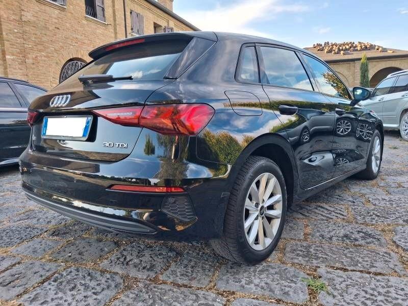 Audi A3 SPB 30 TDI S line edition