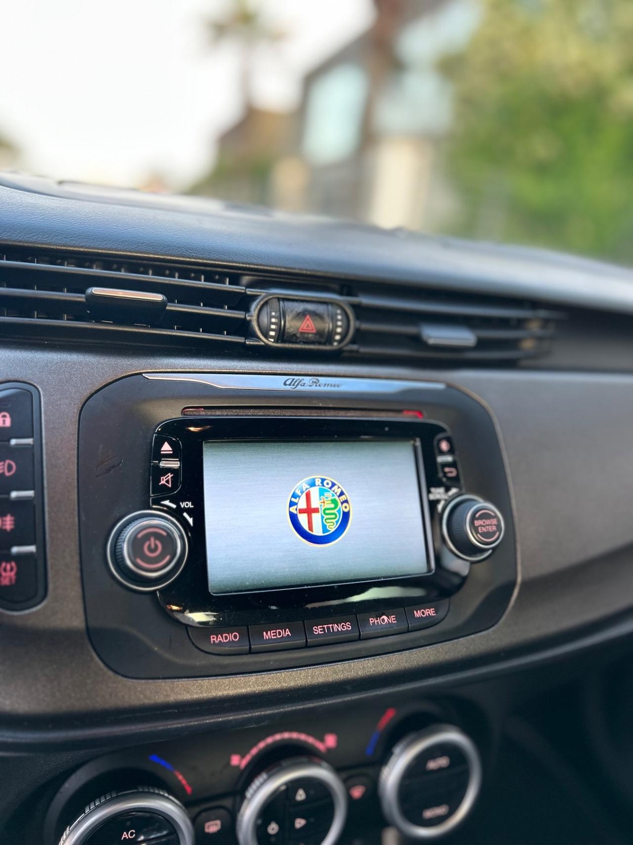 Alfa Romeo Giulietta 1.6 JTDm-2 120 CV Business