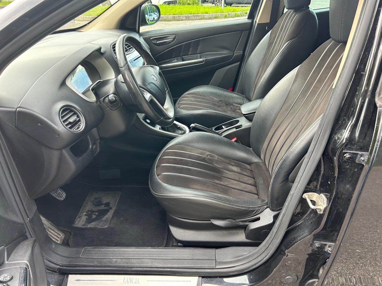 Lancia Delta 2.0 MJT DPF Executive