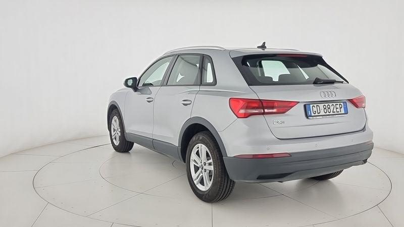 Audi Q3 35 TDI S tronic Business