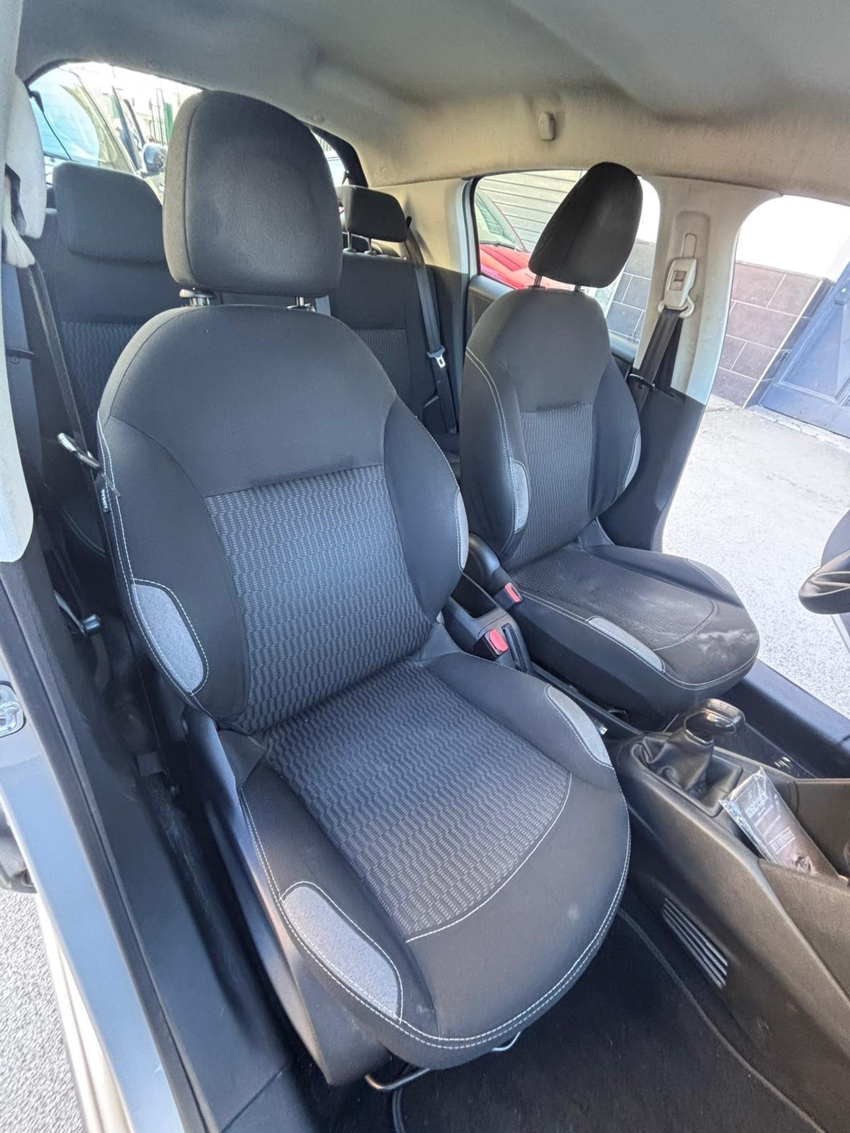 Peugeot 208 1o Serie Pure Tech 82 5P Allure