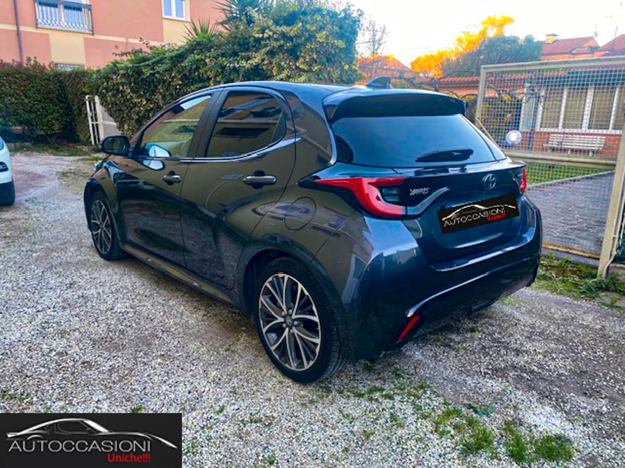 Toyota Yaris 1.5 Hybrid 5 porte Active