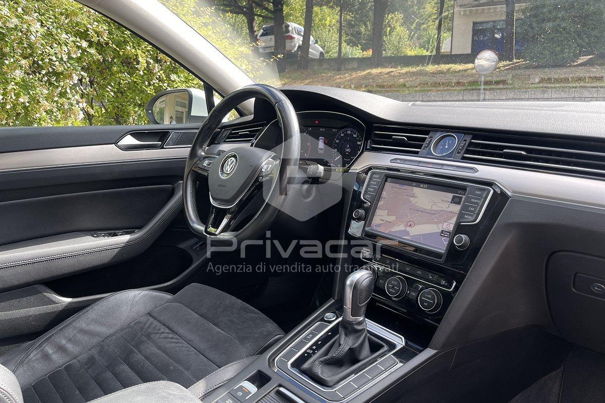VOLKSWAGEN Passat Variant 2.0 TDI DSG Highline BlueMotion Technology