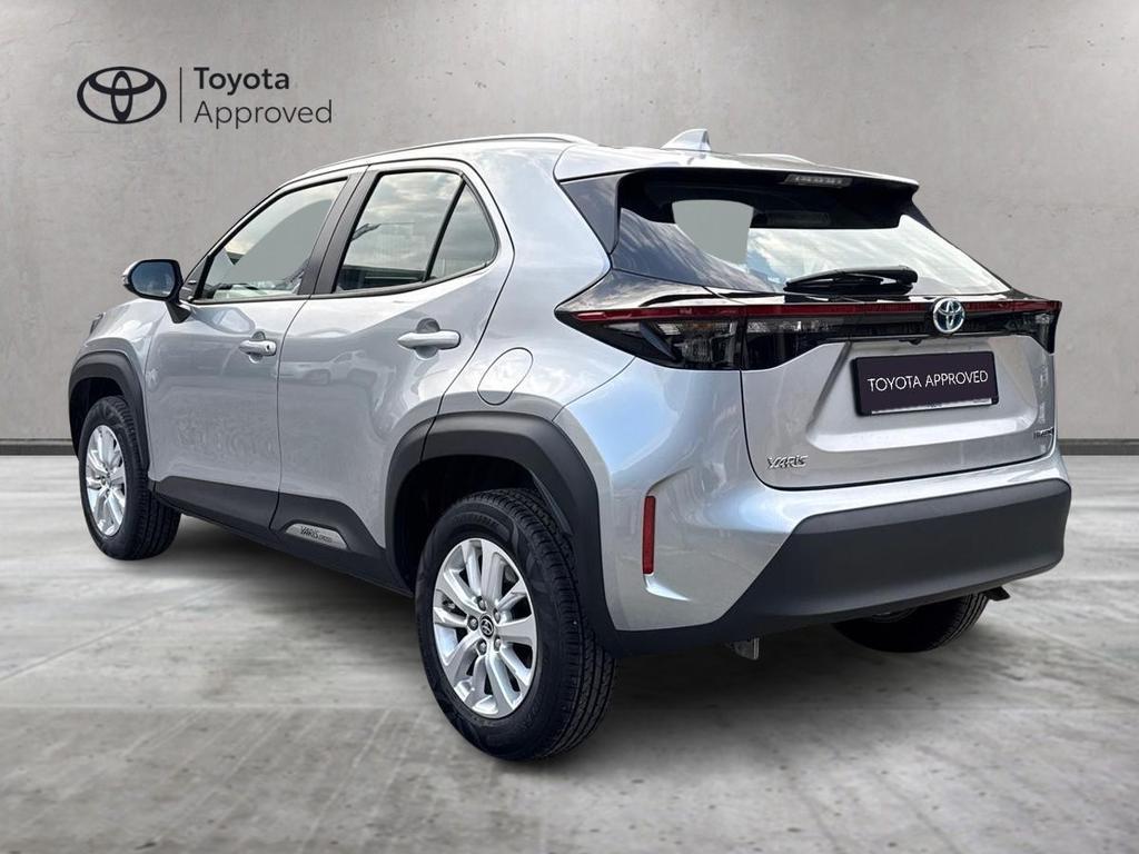 Toyota Yaris Cross 1.5h Active fwd 116cv e-cvt