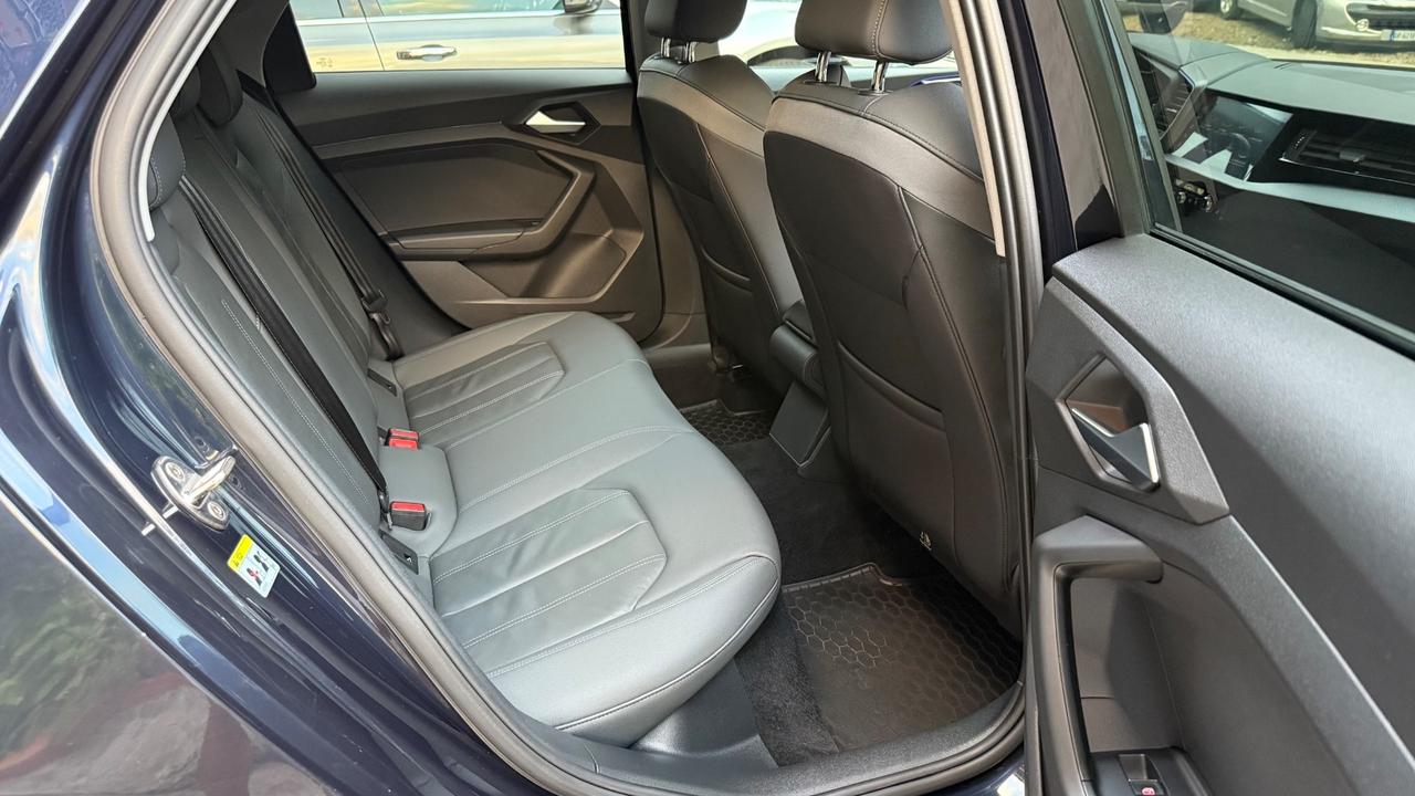 Audi A1 SPB 35 TFSI S tronic Admired FULL