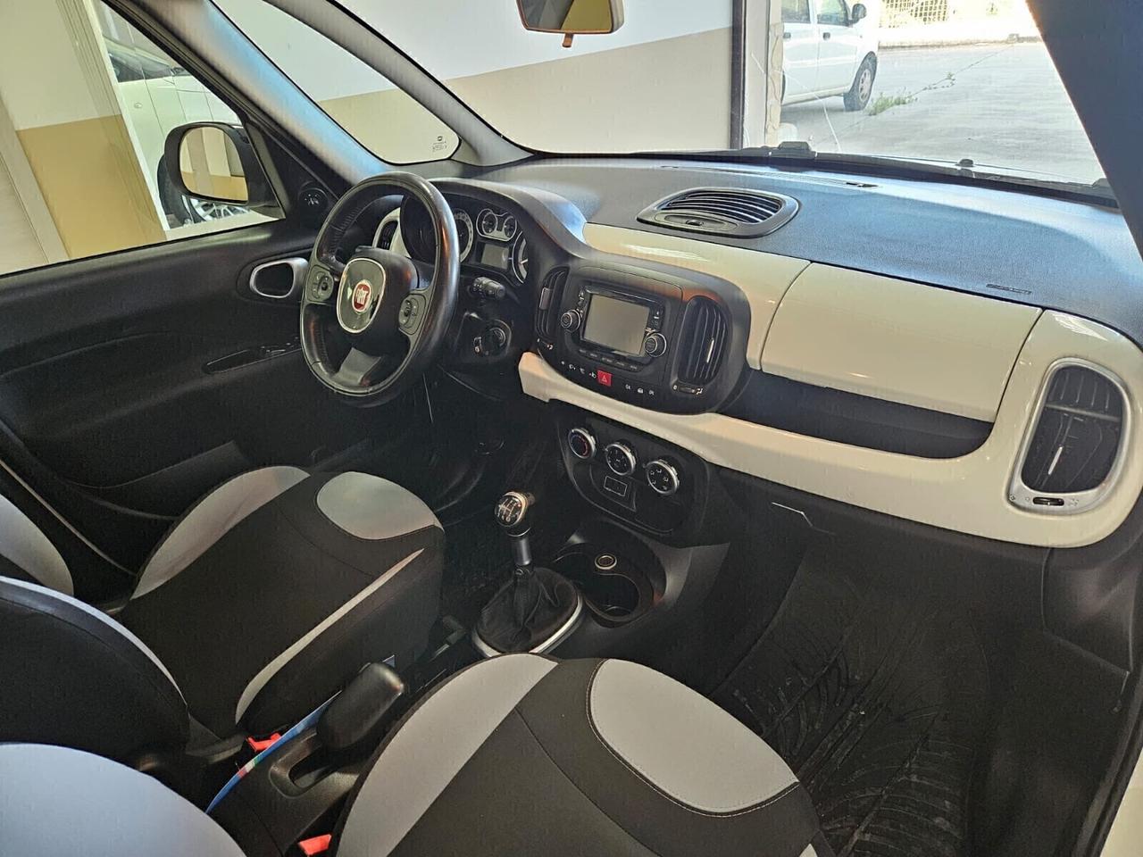 Fiat 500L 1.3 Multijet 85 CV Lounge Bicolore