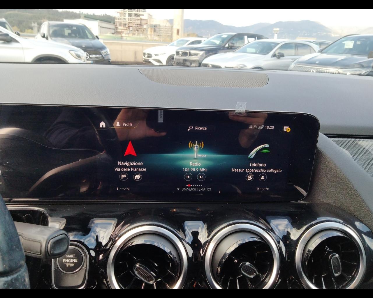 Mercedes-Benz GLA-H247 2020 - GLA 250 e phev (eq-power) Premium auto